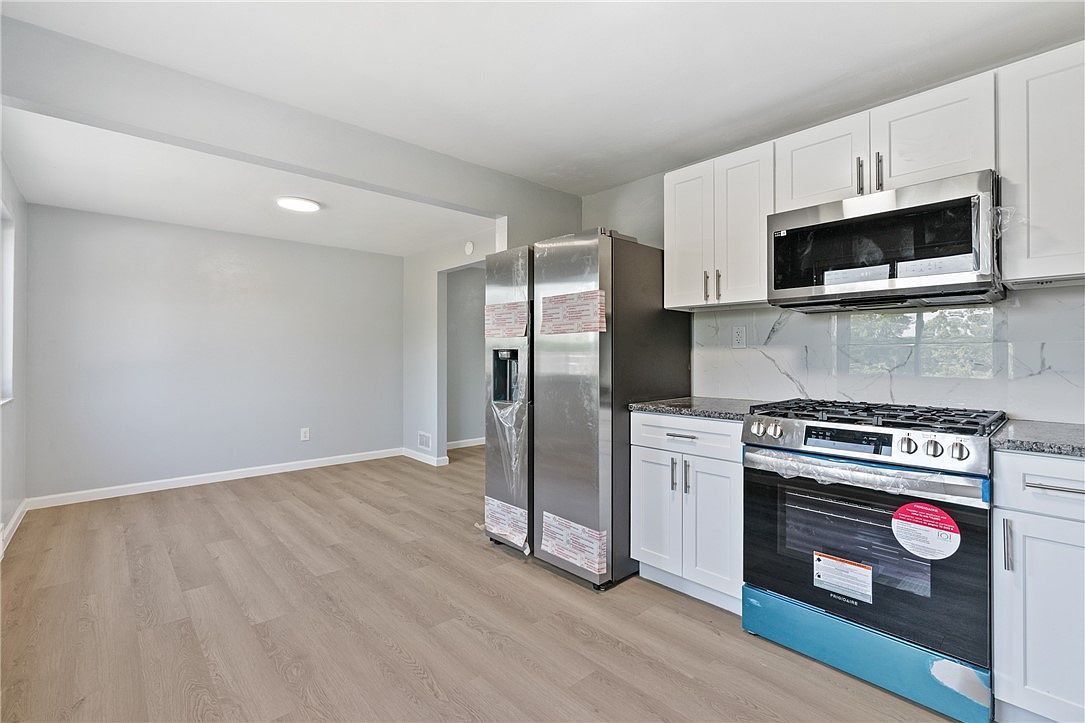 1625 Loretta Dr Pittsburgh, PA 15235  | Single Family