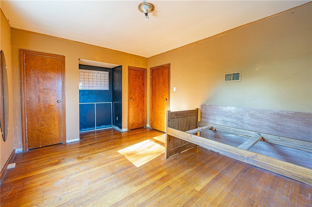 2035 Aurora Dr New Kensington, PA 15068  | Single Family