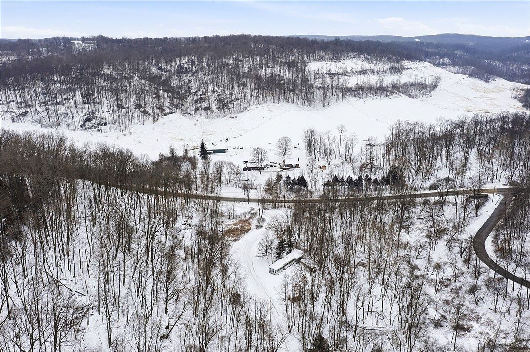 1558 Blackhawk Rd Darlington, PA 16115 | New build