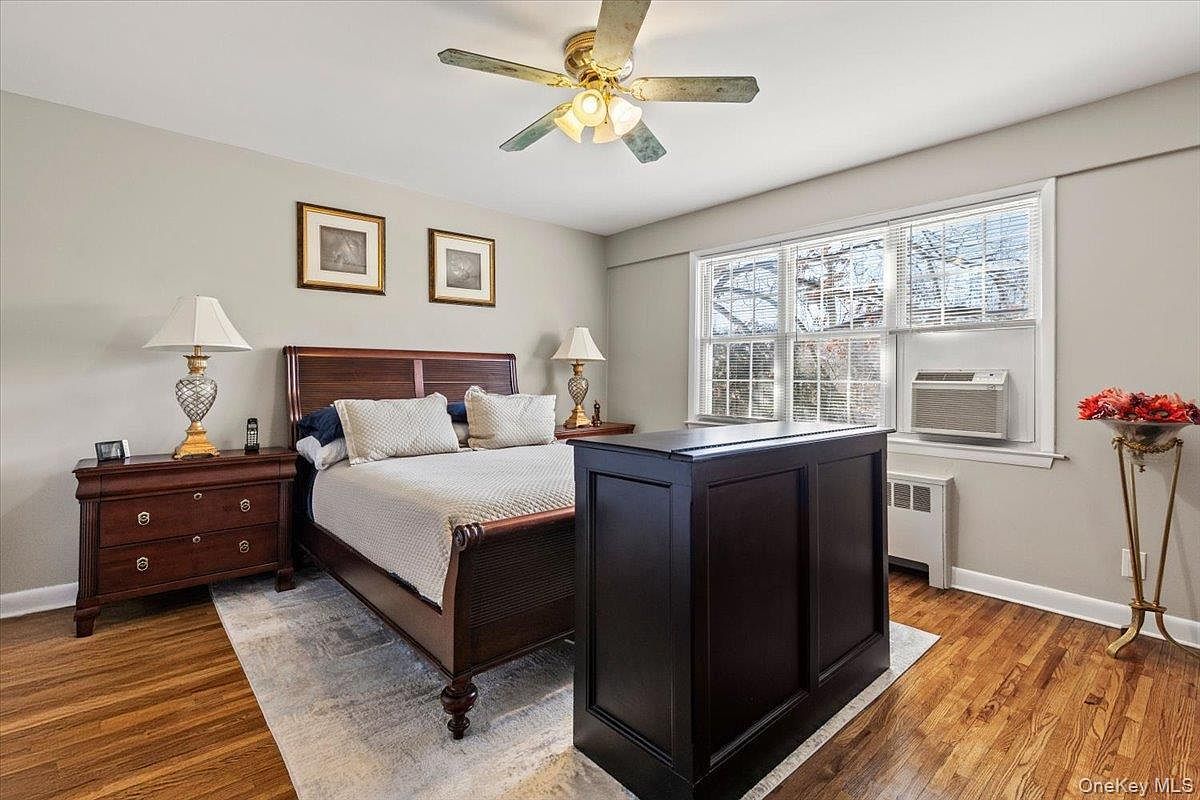 21 Fieldstone Dr APT 197 Hartsdale, NY 10530  | Condominium