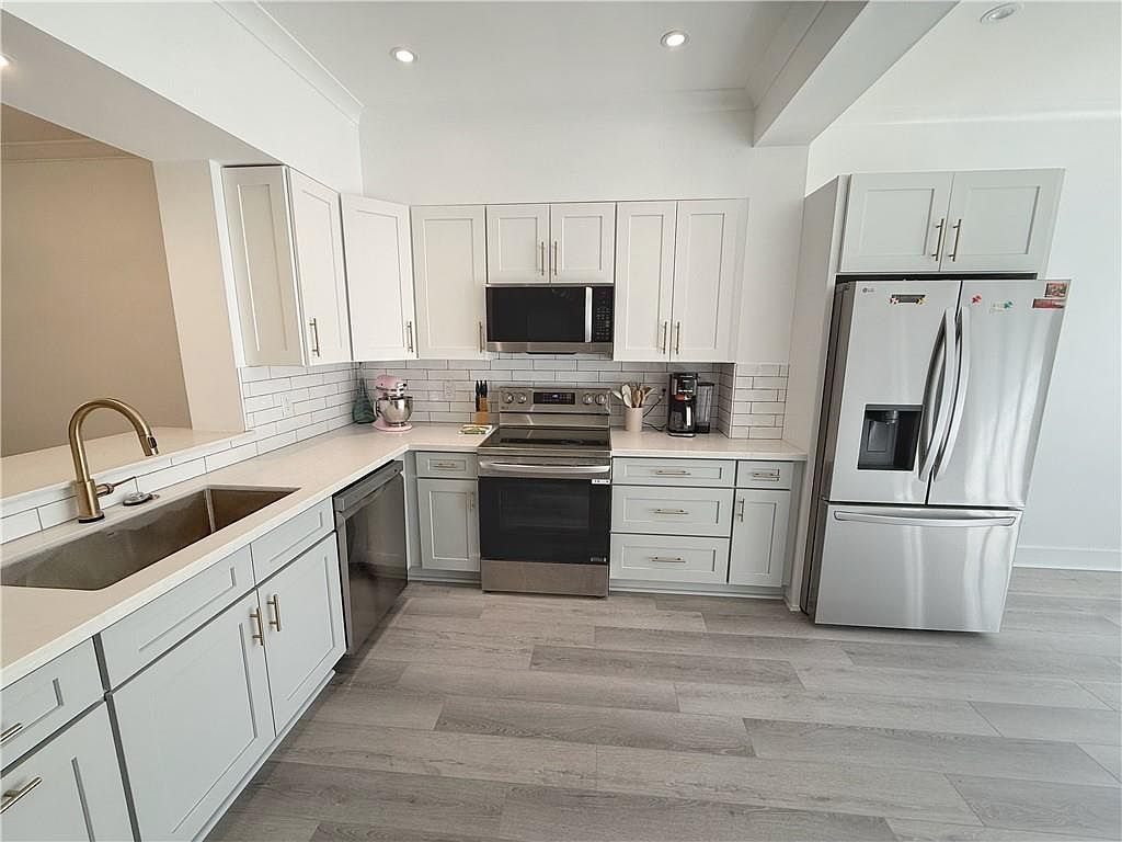 1212 Aline St New Orleans, LA 70115  | New build