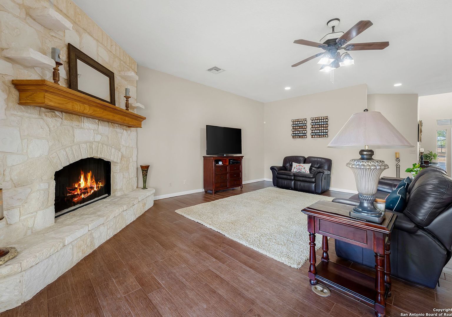 765 Loop 1604 E Saint Hedwig, TX 78152 | Single Family