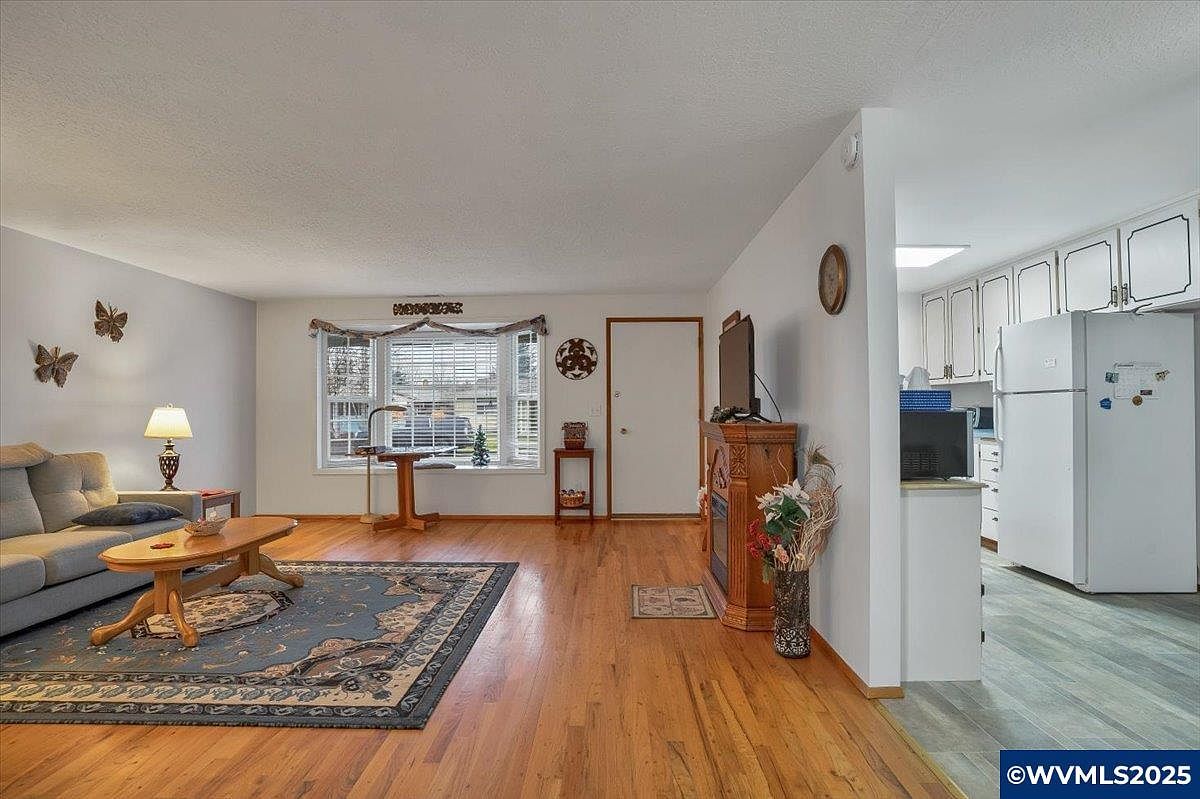 1720 Jansen Way Woodburn, OR 97071 | Single Family