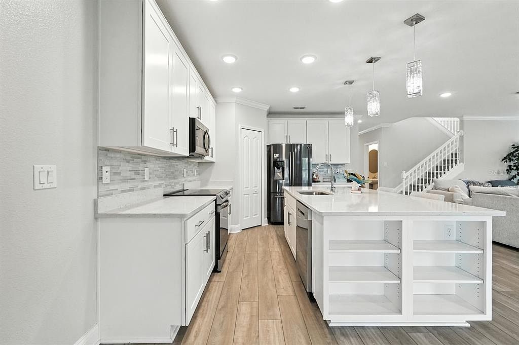 28 Ridge Rd Palm Coast, FL 32137 | Single Family