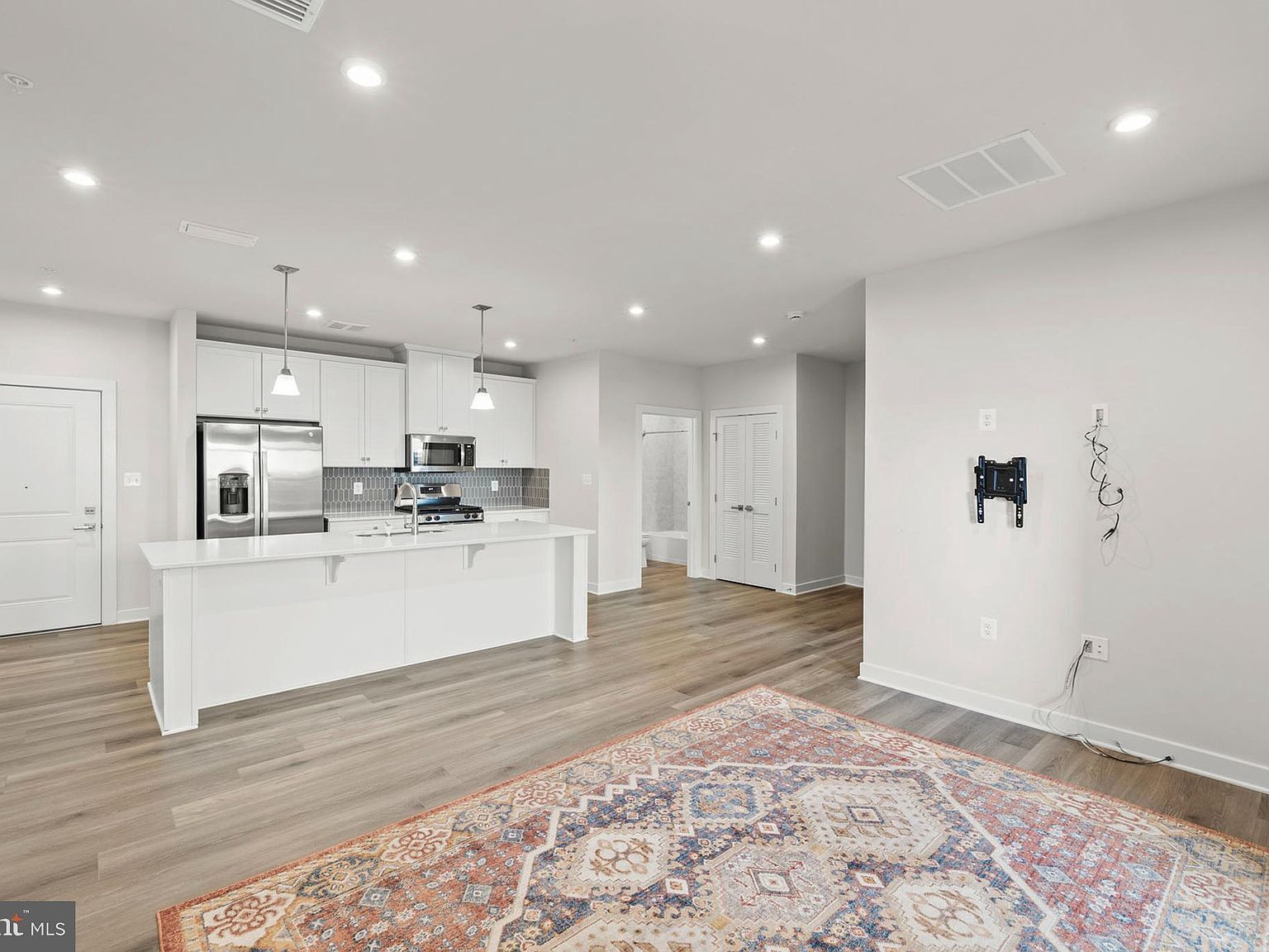 140 McCormick Cir #403 Winchester, VA 22602 | Condominium