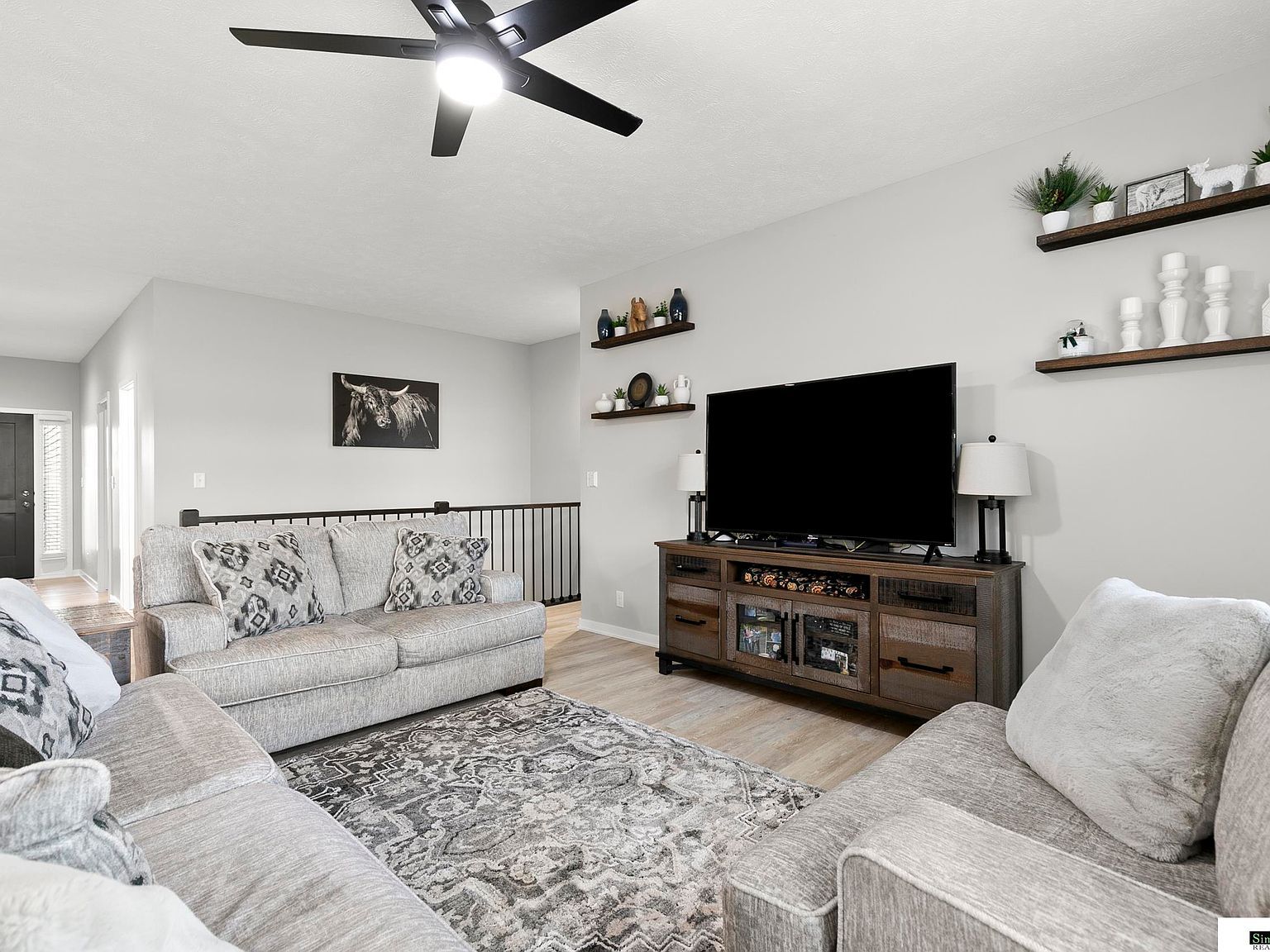 800 W Avondale St Lincoln, NE 68523  | Single Family