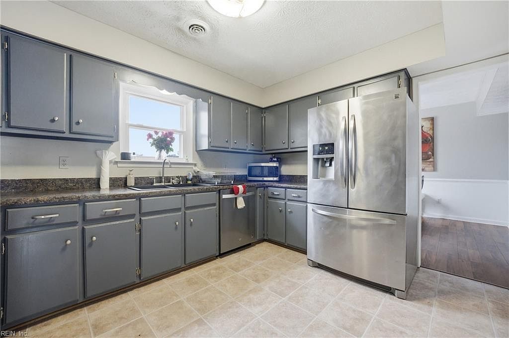 312 Nelson Pkwy Hampton, VA 23669 | Single Family