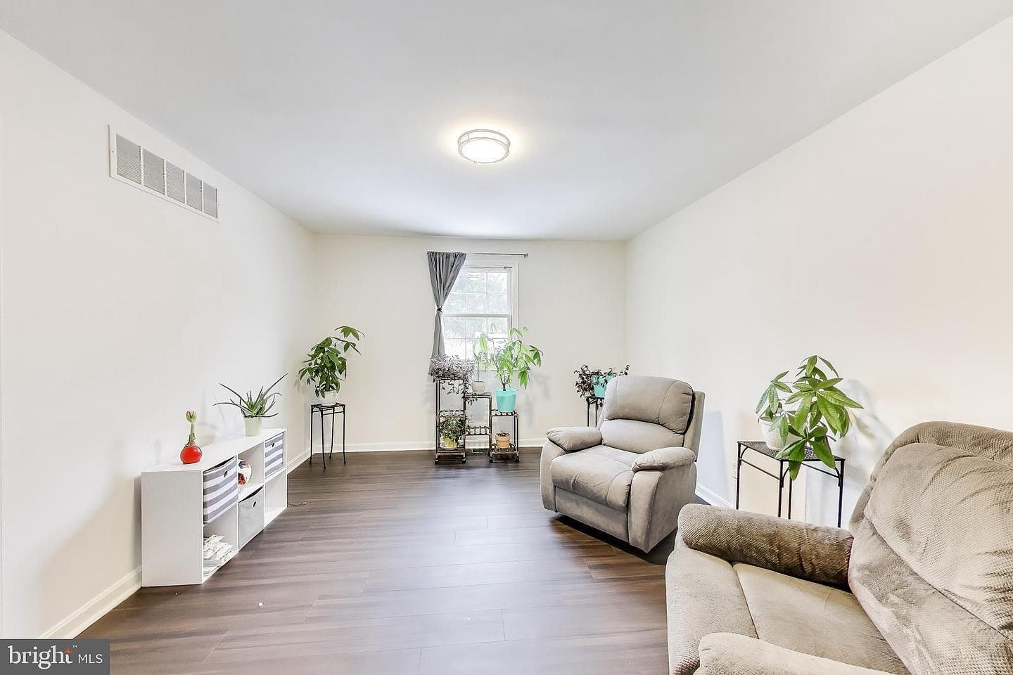 93 Jones Station Rd Arnold, MD 21012  | Single Family