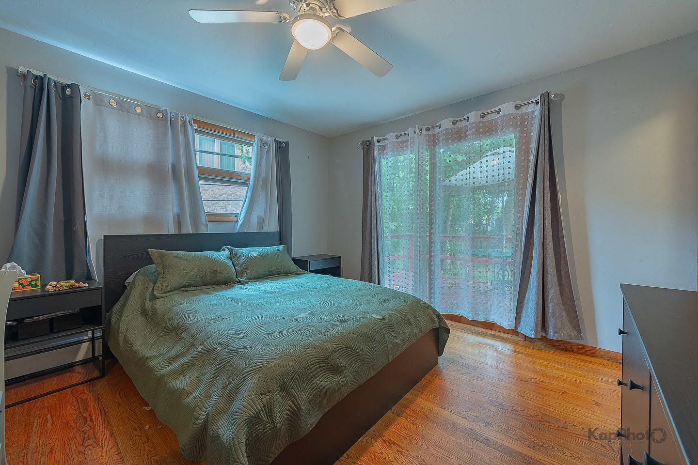 5810 W 97th St Oak Lawn, IL 60453 | Single Family