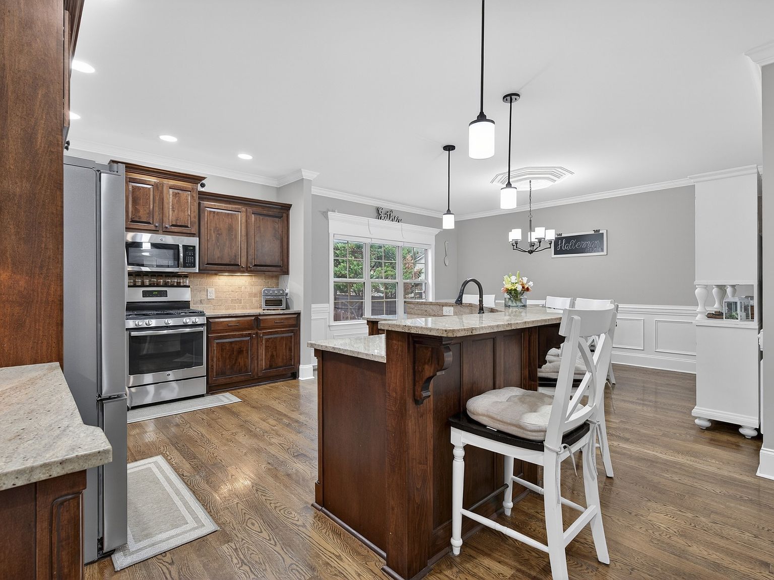 607 Southshore Point Mount Juliet, TN 37122  | Single Family