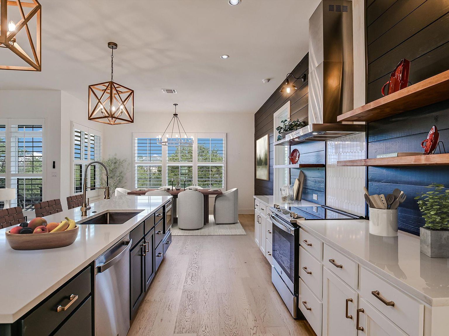 935 Wesley Ridge Dr Spicewood, TX 78669 | Single Family