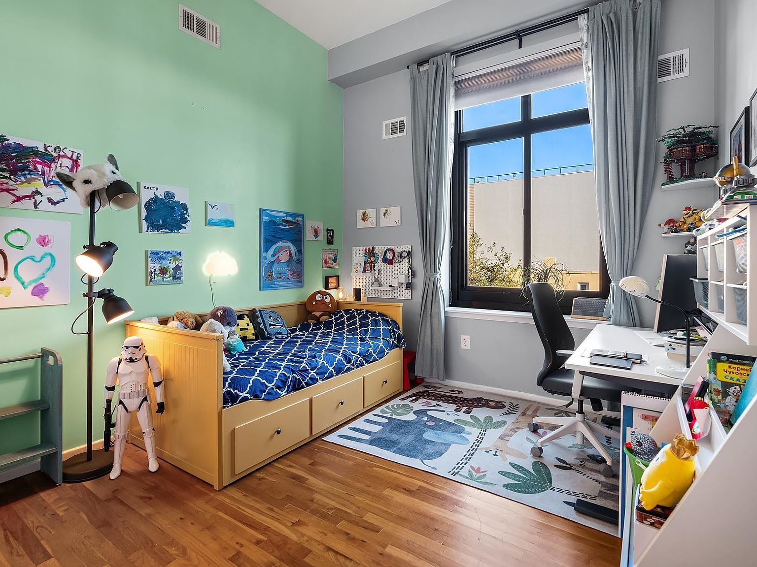 530 Gregory Ave #301-C Weehawken, NJ 07086 | Condominium