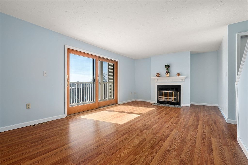 45 Lakeside Ave APT 31 Marlborough, MA 01752  | New build