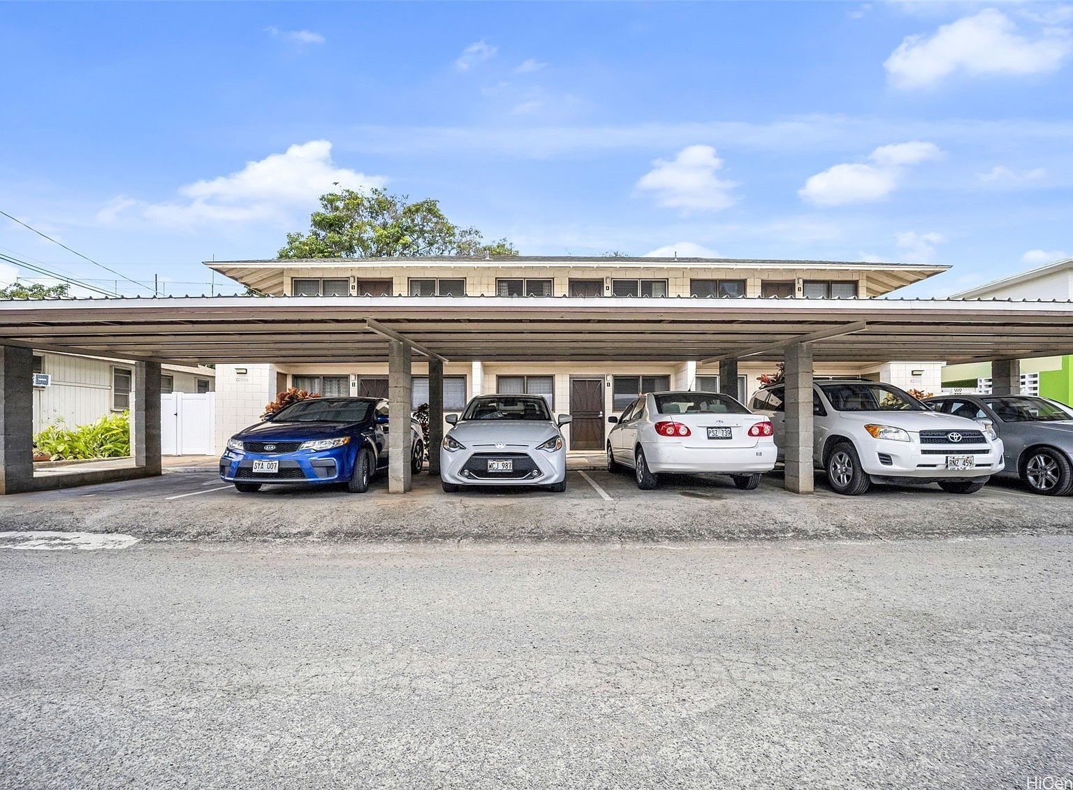 708 E Olokele Ave Honolulu, HI 96816  | Multi Family