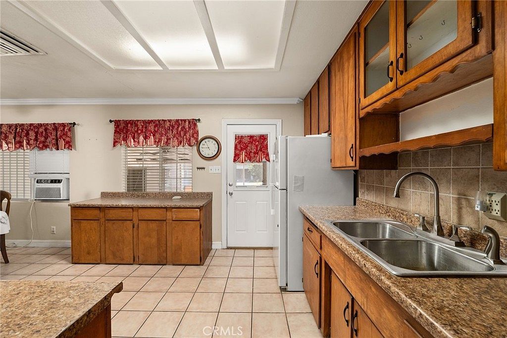 10428 Keller Ave Riverside, CA 92505 | Single Family