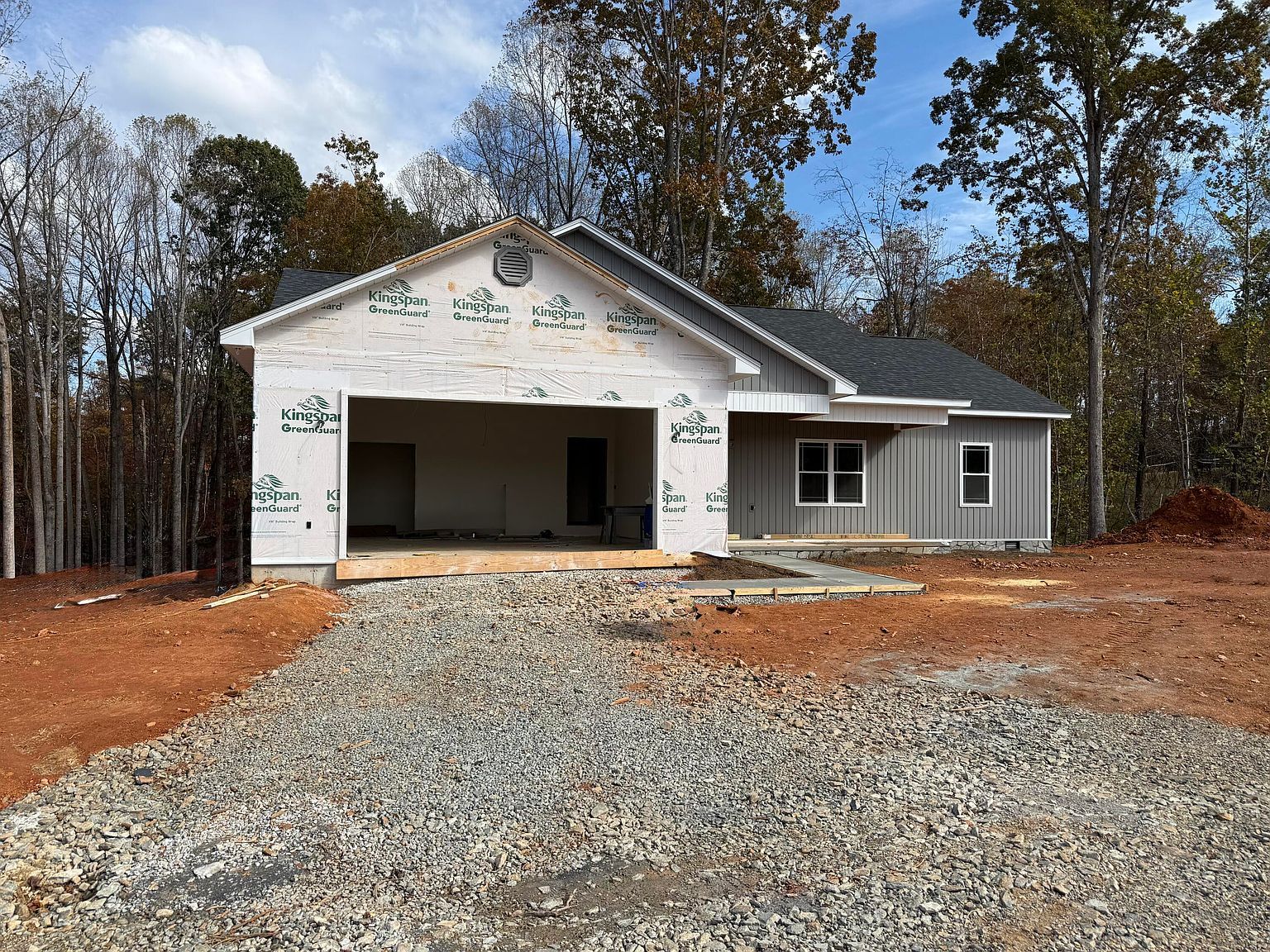 42 Belvoir Cir Moneta, VA 24121  | Single Family