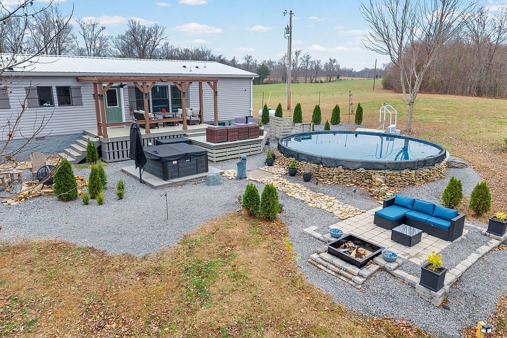 1750 S Fork Rd Whitleyville, TN 38588  | New build