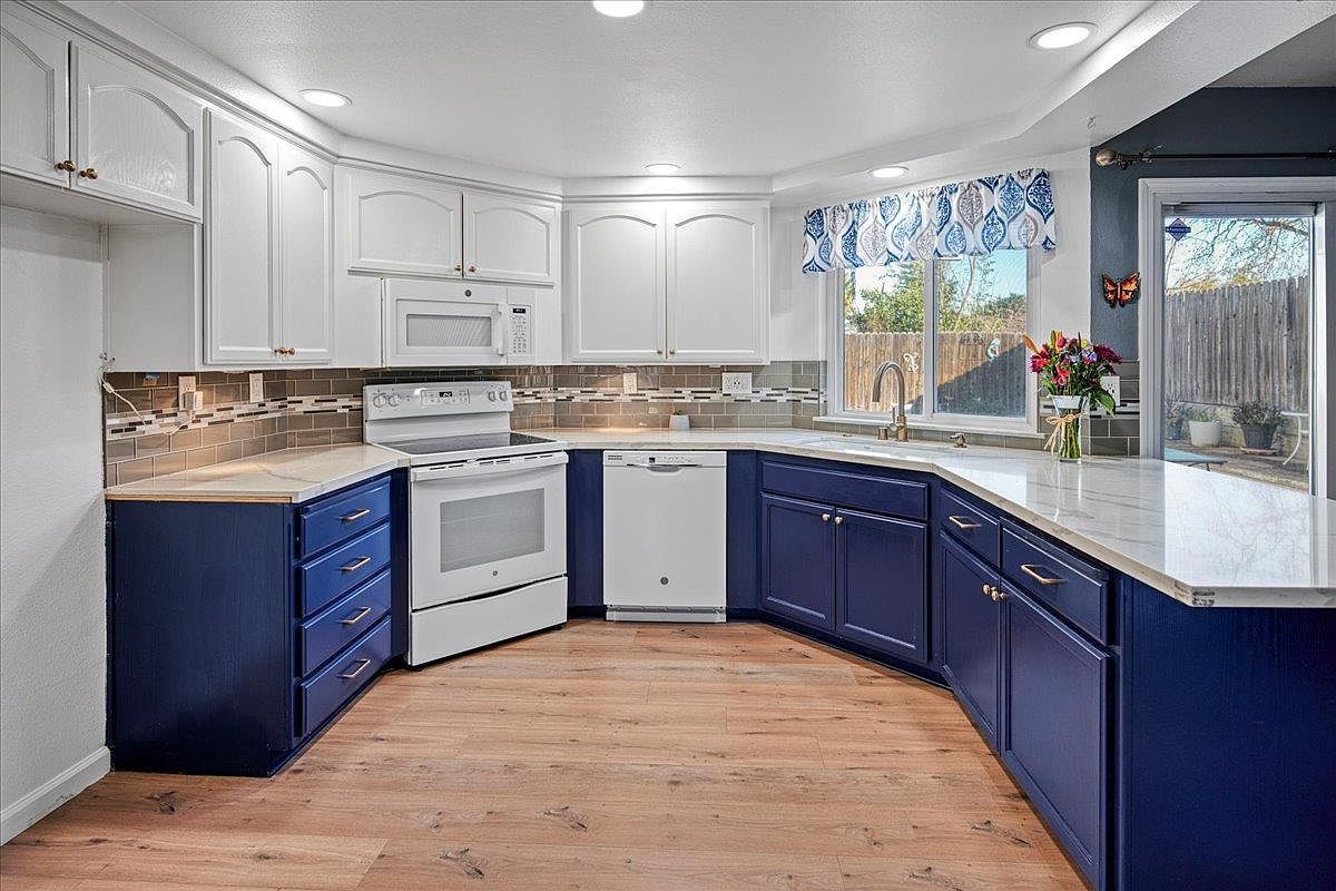 5908 Hickorywood Way Citrus Heights, CA 95621  | Single Family