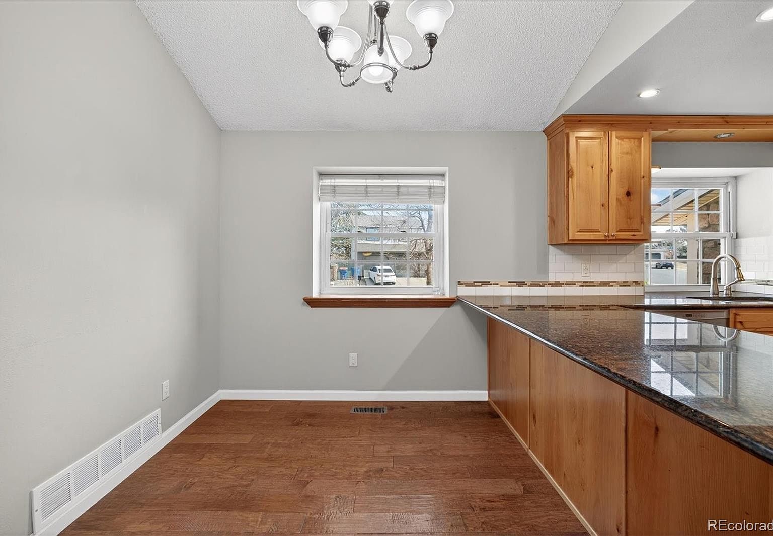 2761 S Salida Way Aurora, CO 80013  | Single Family