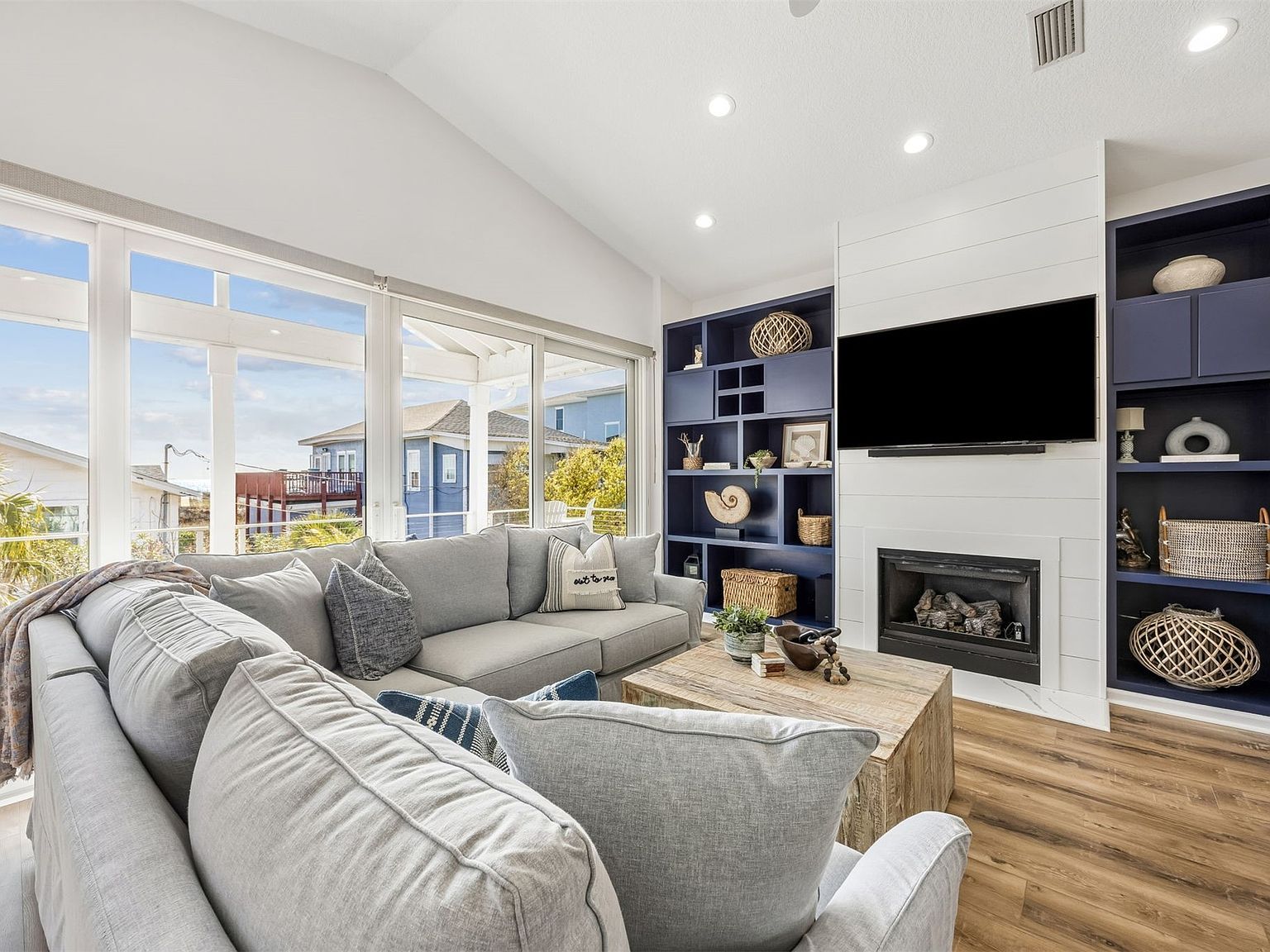 636 N Fletcher Ave Fernandina Beach, FL 32034  | Single Family