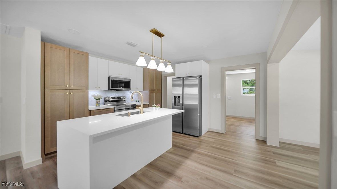 203 Carol Way Fort Myers, FL 33905  | Single Family