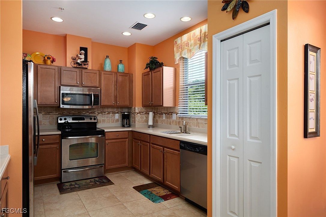 14573 Abaco Lakes Dr APT 101 Fort Myers, FL 33908  | Condominium