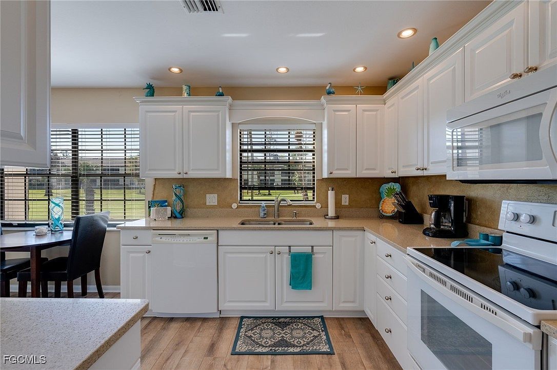 17260 Eagle Trce APT 6 Fort Myers, FL 33908 | Condominium