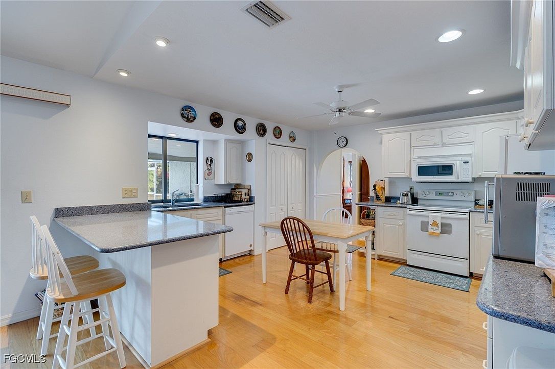 5860 Untermeyer Ct North Fort Myers, FL 33903  | Single Family