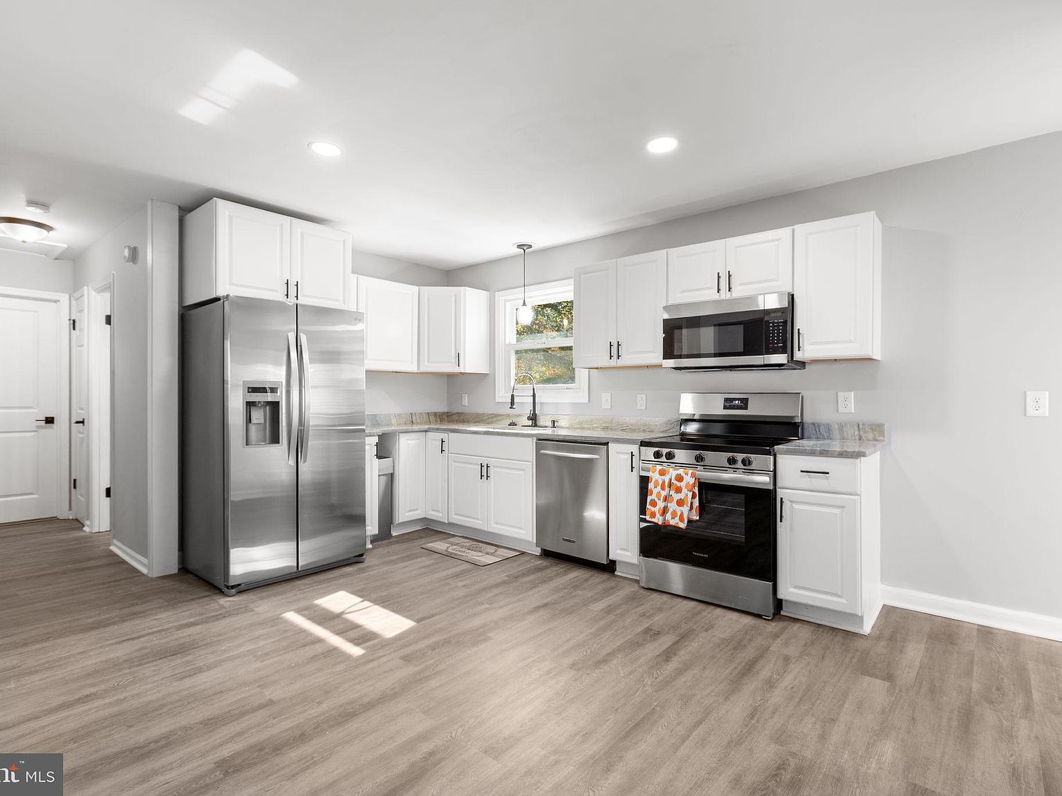 2412 Quail Oak Dr Ruther Glen, VA 22546  | Single Family