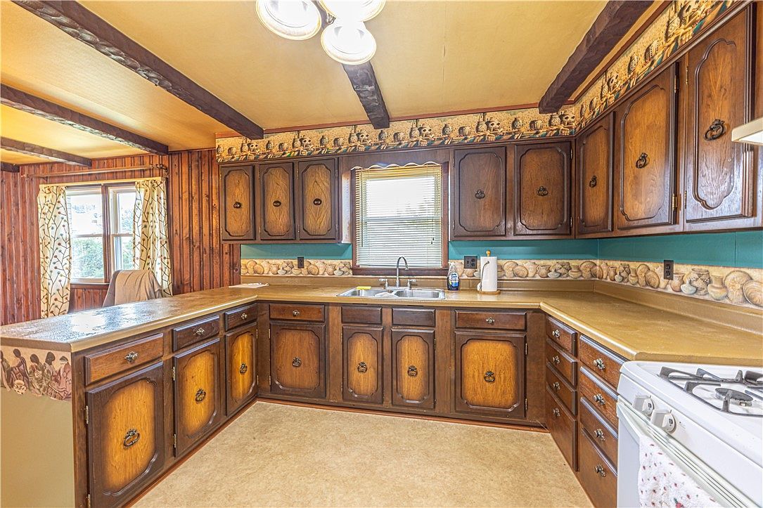 82 E Kerr St, Uniontown, PA, 15401  | Single Family