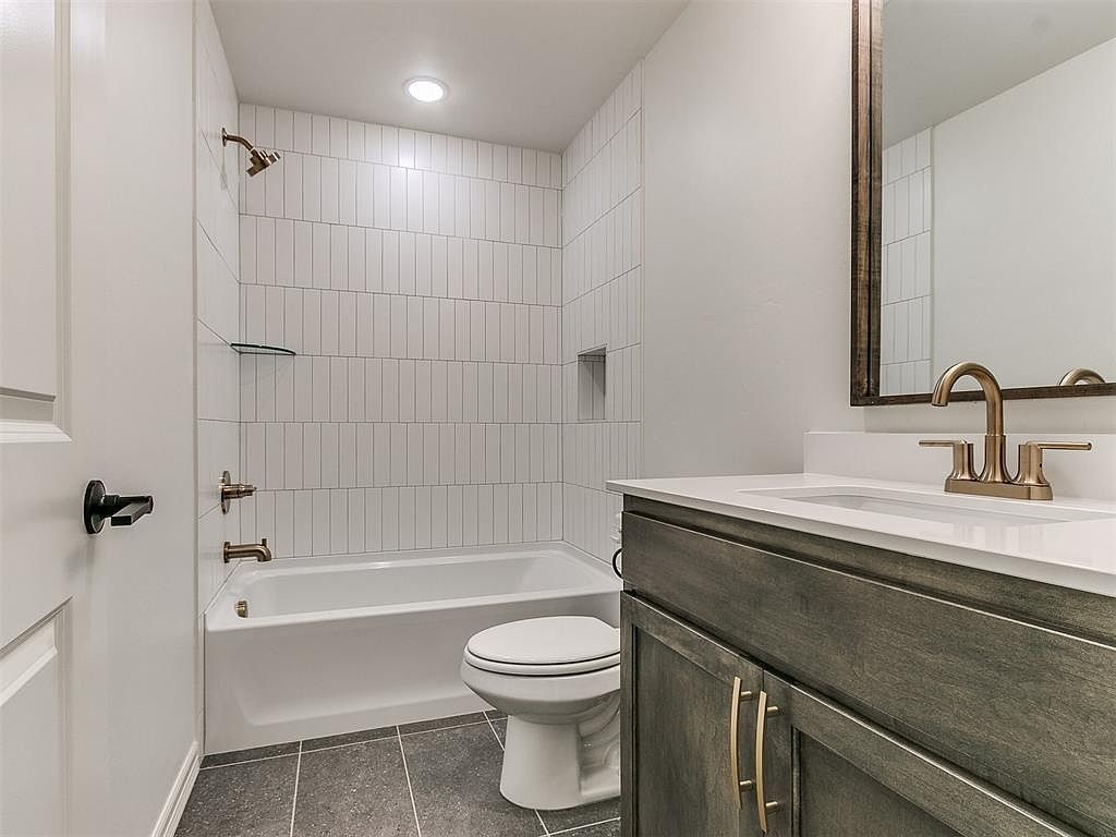 7717 Three Woods Ln Yukon, OK 73099 | Single Family