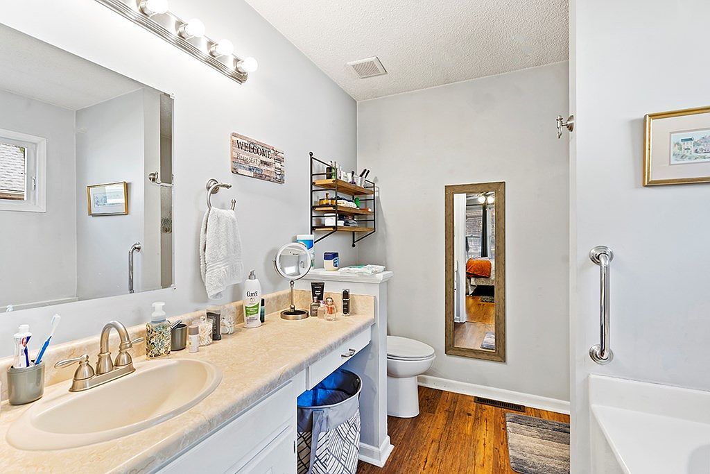 223 Cove Rd Greenwood, SC 29646  | Single Family