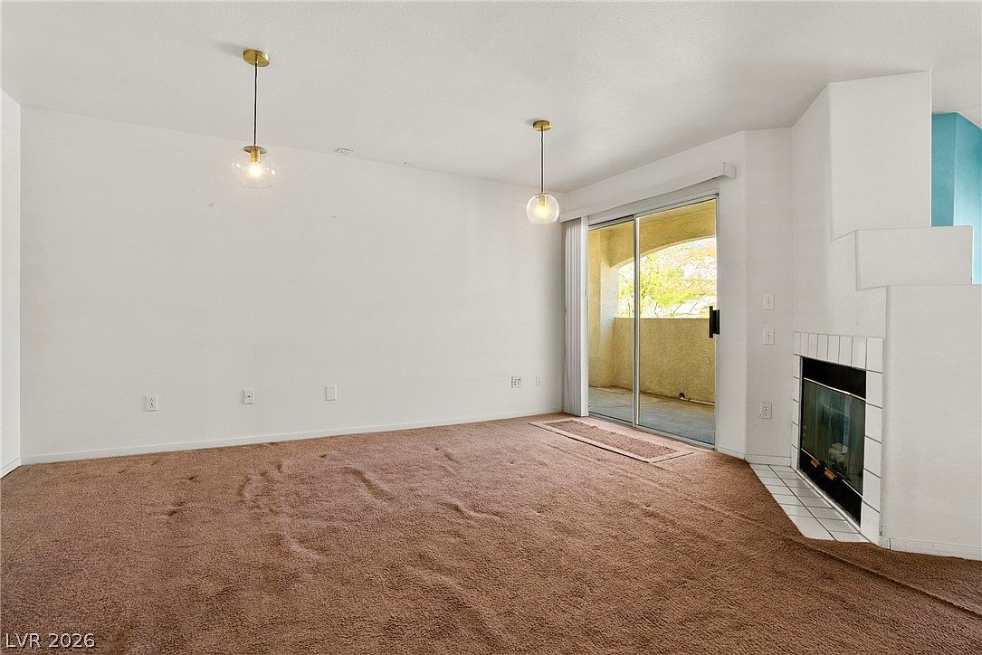 698 S Racetrack Rd Unit 823 Henderson, NV 89015 | Condominium