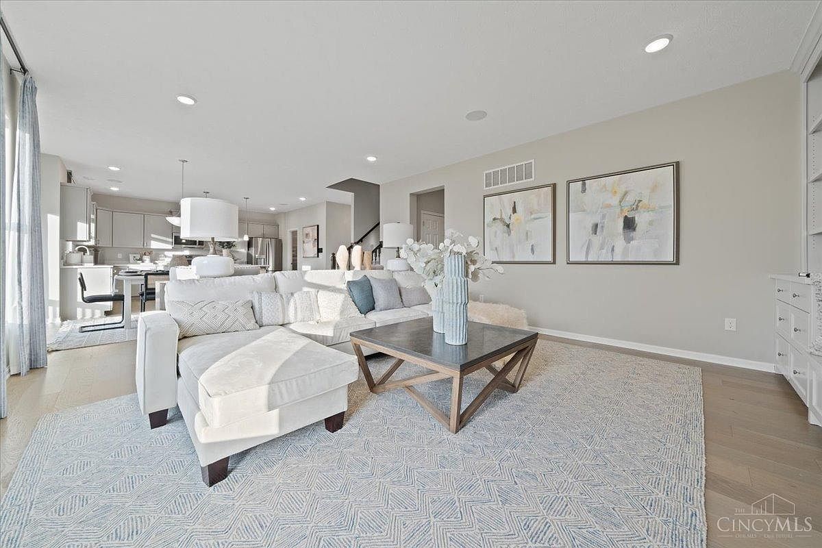 5467 Pacific Crest Ln Fairfield Township, OH 45011 | Single Family