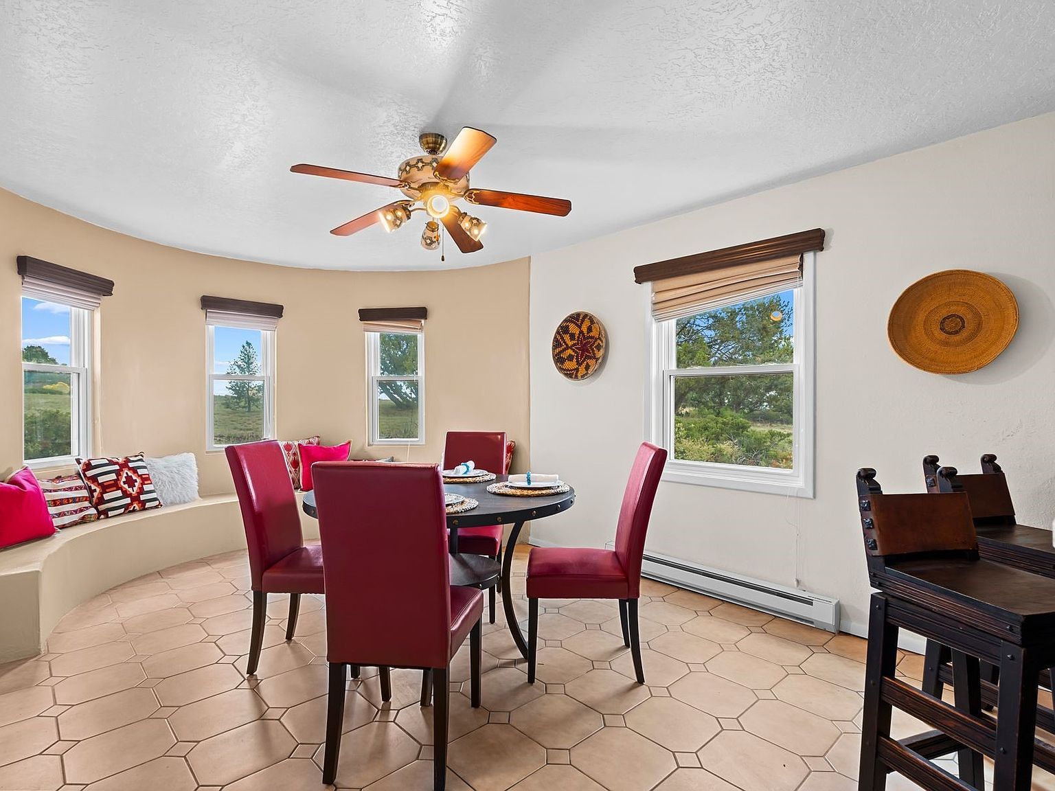 20 Avenida Del Monte Alto Santa Fe, NM 87508  | Single Family