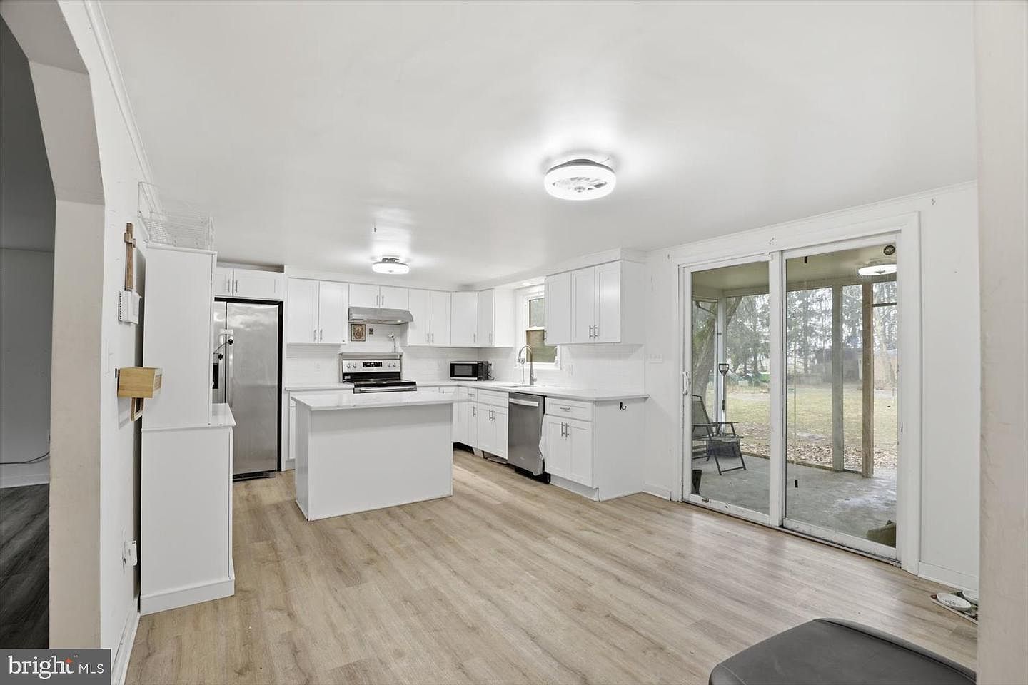 15 Catalina Dr Mount Wolf, PA 17347 | Single Family