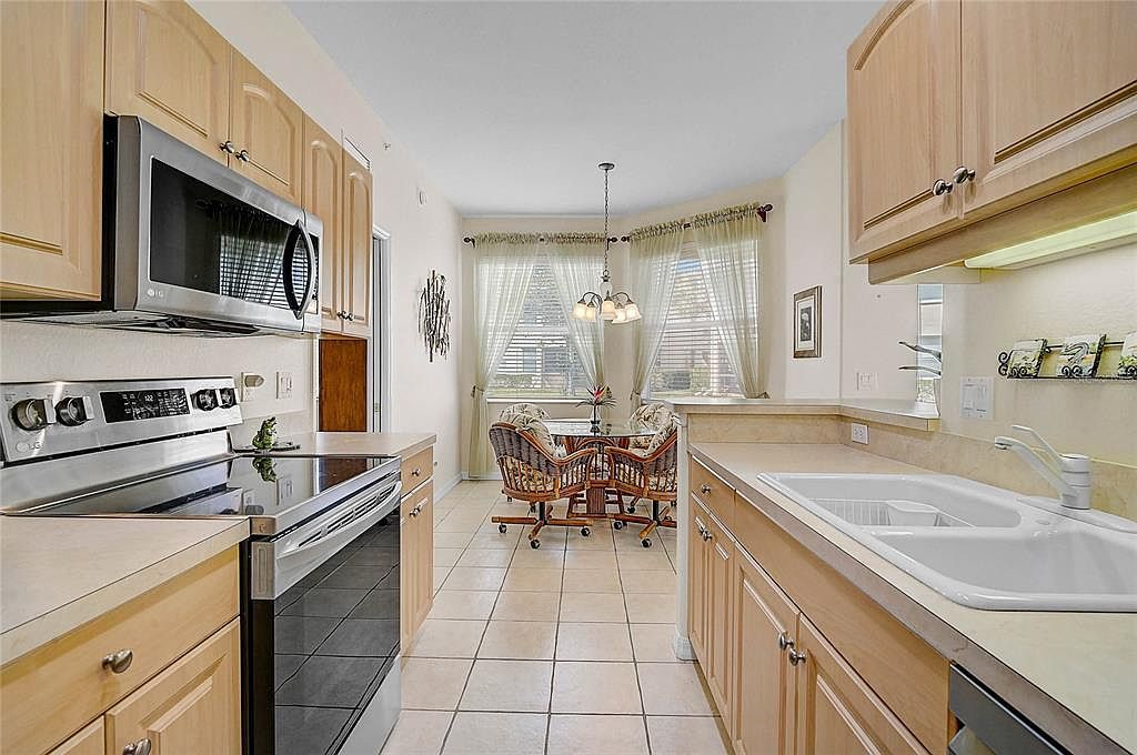 4433 Corso Venetia Blvd #B18 Venice, FL 34293  | Condominium