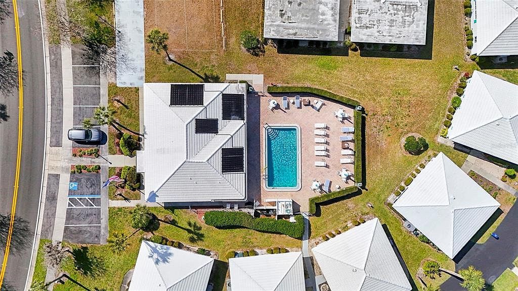 3950 Roxane Blvd APT 2B Sarasota, FL 34235  | Condominium