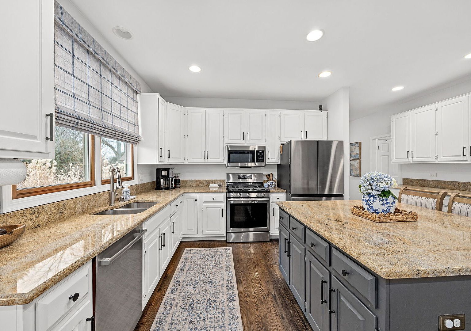 6208 Osage Ave Downers Grove, IL 60516  | Single Family