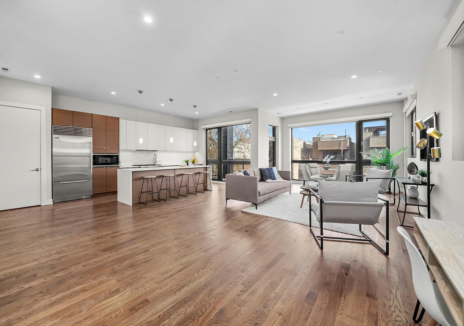 1020 N Marshfield Ave #3 Chicago, IL 60622  | Condominium