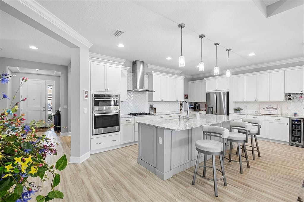 1188 Victoria Hills Dr N Deland, FL 32724  | Single Family