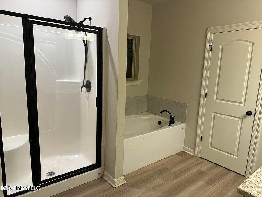 11416 Crystal Lake Dr Gulfport, MS 39503  | Single Family