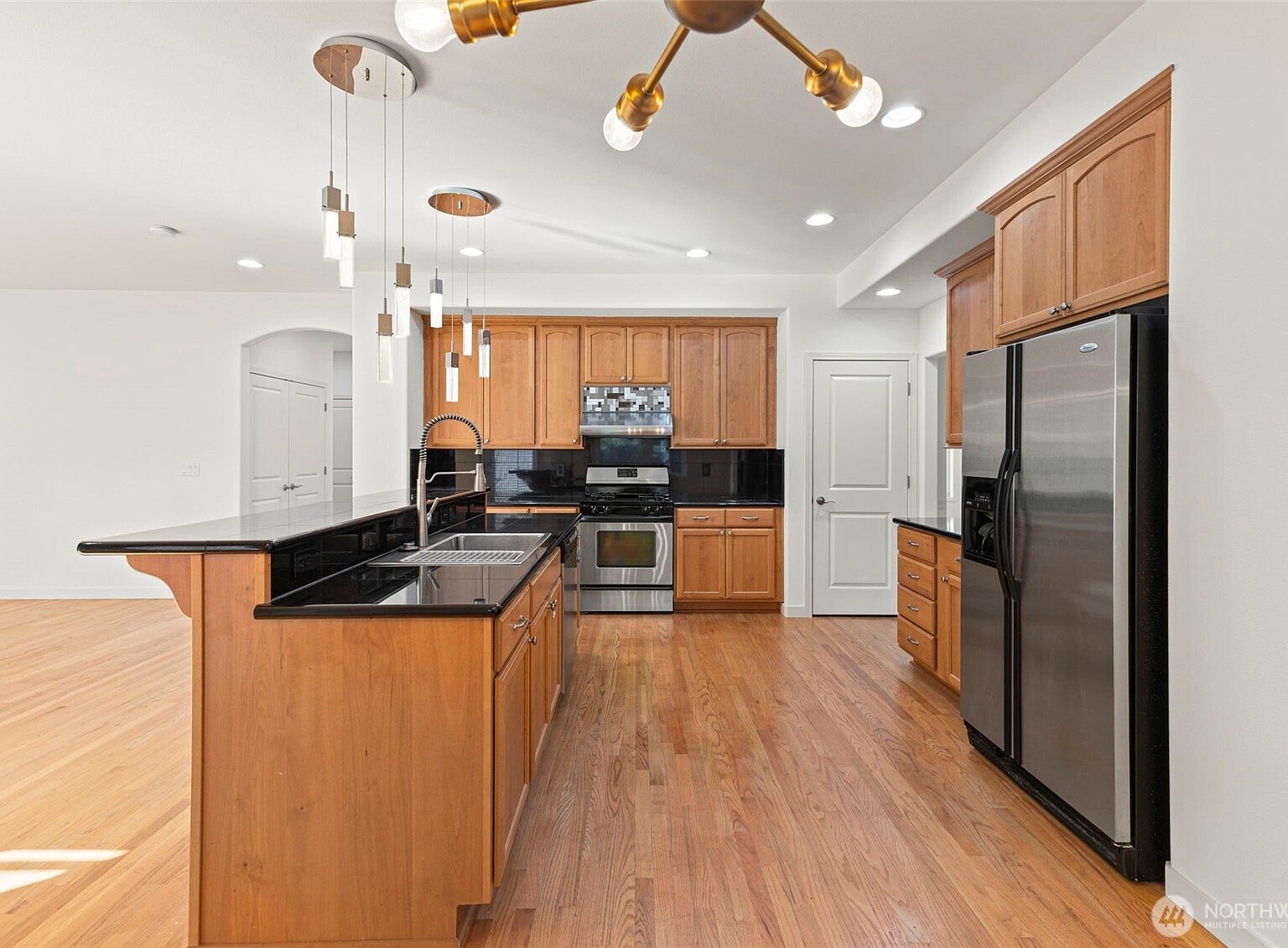 18433 Hawksview Dr Arlington, WA 98223  | Single Family