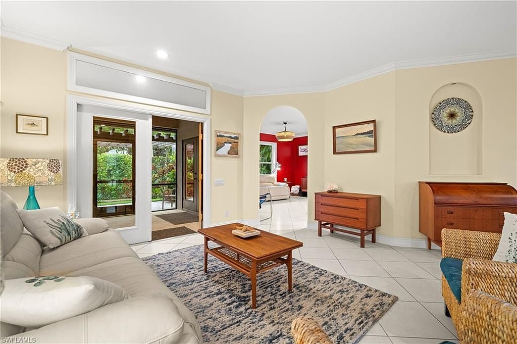 2440 River Reach Dr Naples, FL 34104  | Single Family