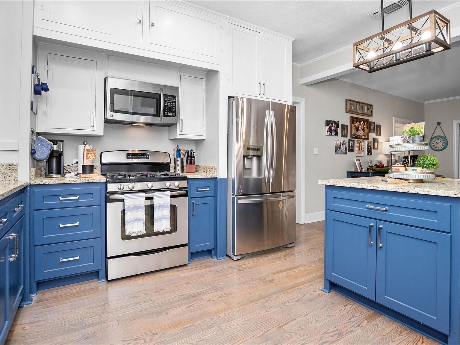 419 E Bell Ave Crockett, TX 75835  | Single Family