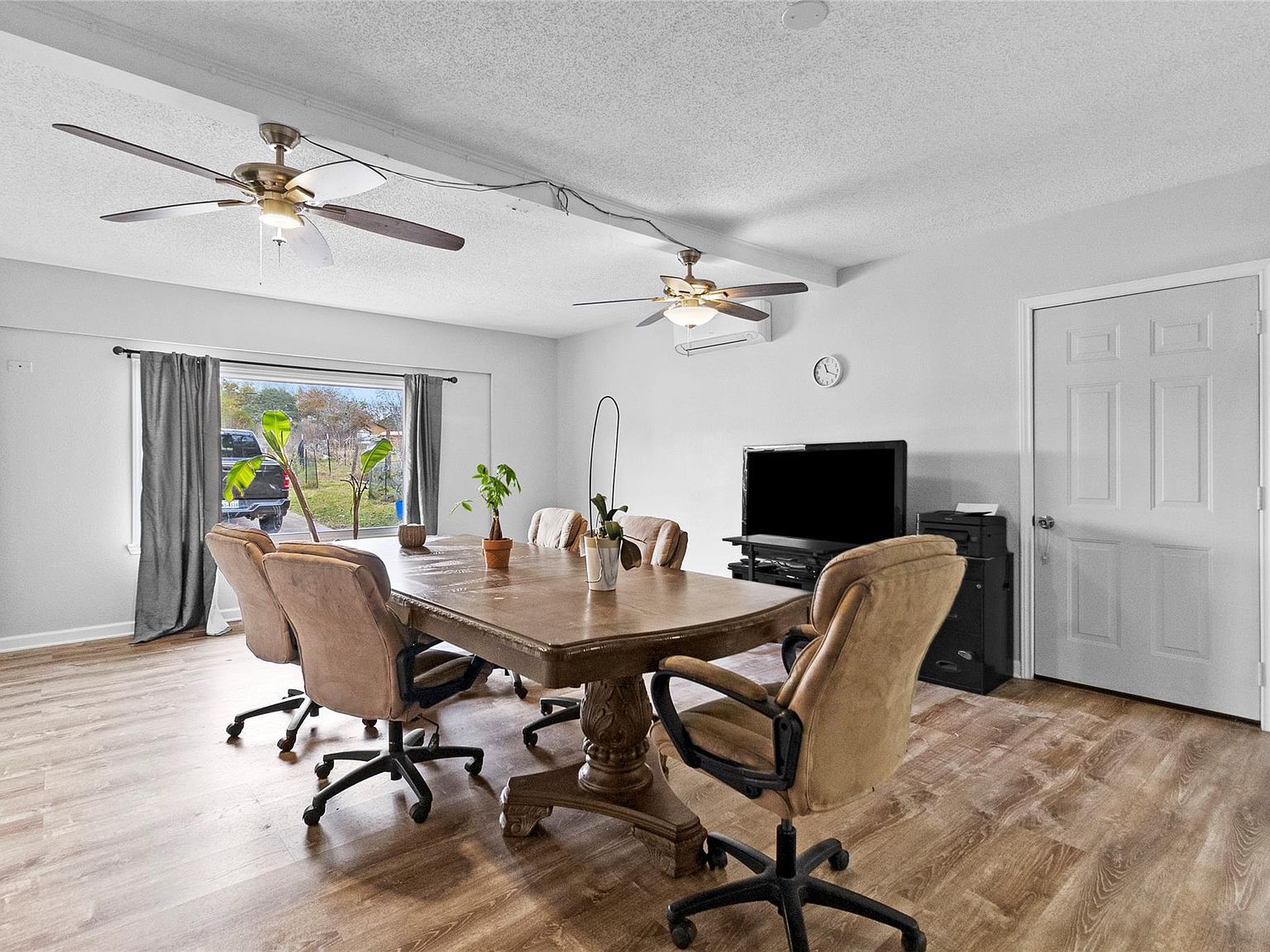 154 Possum Walk Loop Huntsville, TX 77340  | Single Family