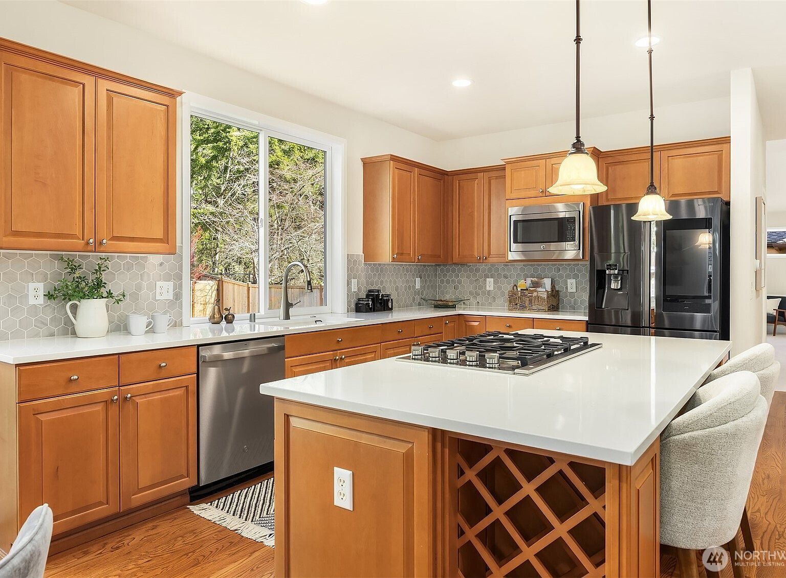 26734 SE 9th Way Sammamish, WA 98075 | Single Family