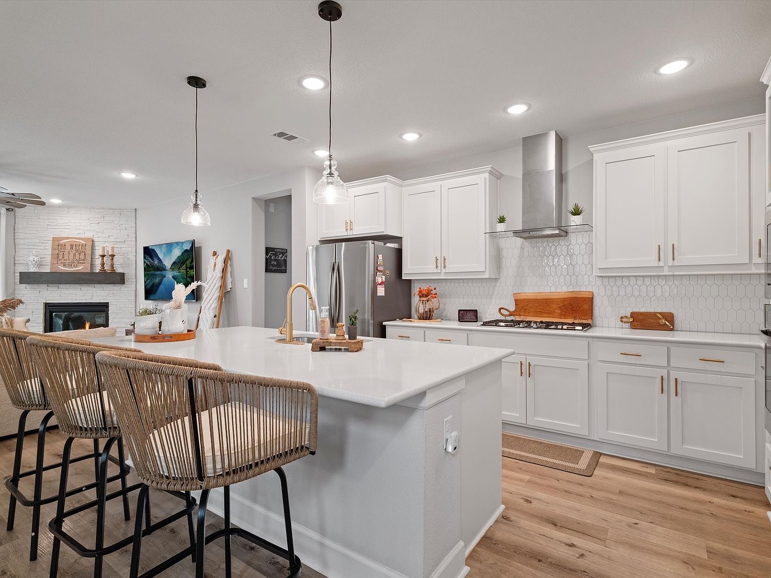 4113 Gainesway Ln Aubrey, TX 76227  | Single Family