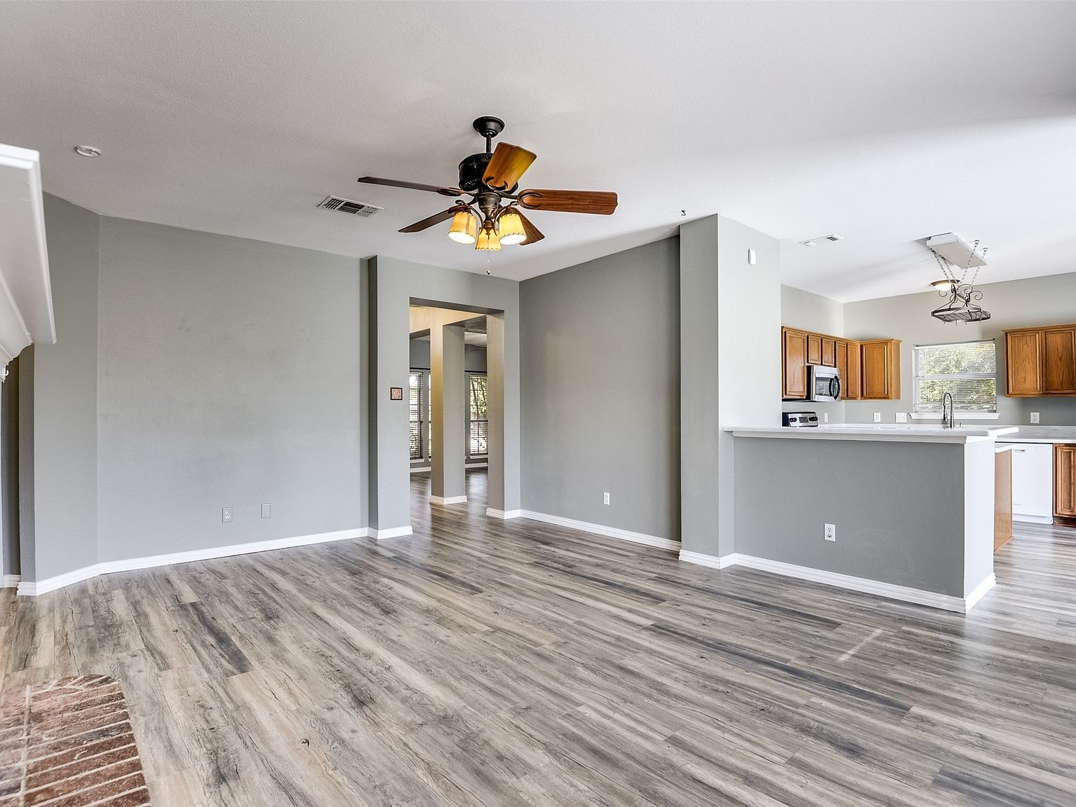 960 High Knoll Dr Midlothian, TX 76065 | Single Family