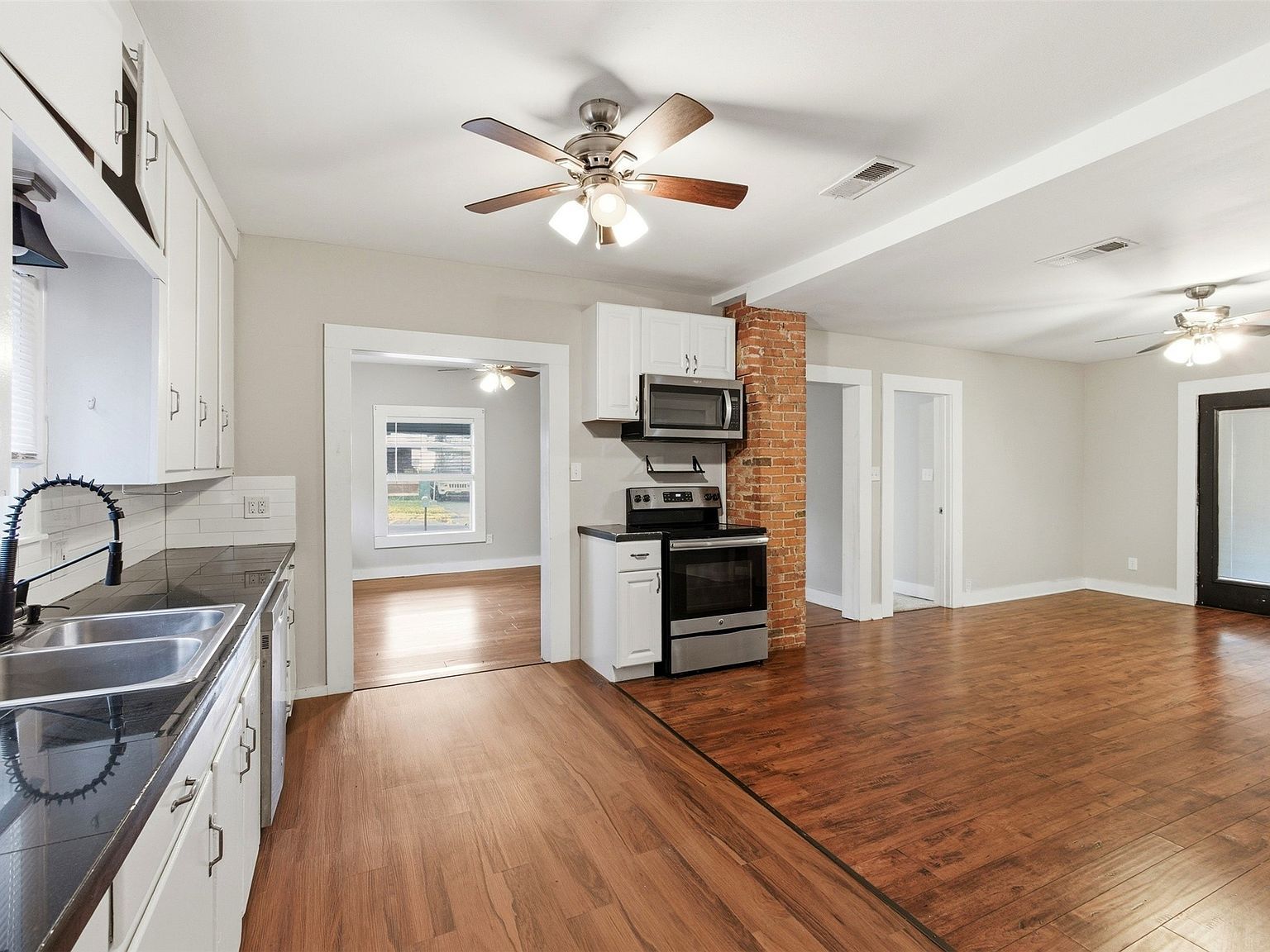 405 College St Cleburne, TX 76033 | Single Family